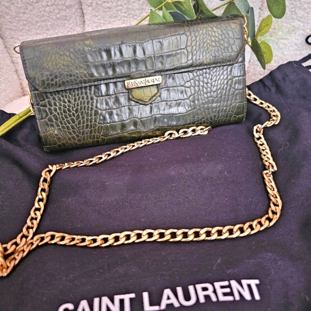 YSL Vintage Kisslock Crocodile Wallet - Picture 12 of 17